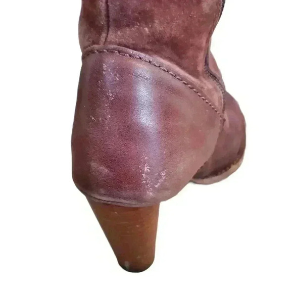 UGG Women’s Raya Knee High US 7 Heel Brown Leather - Picture 9 of 10